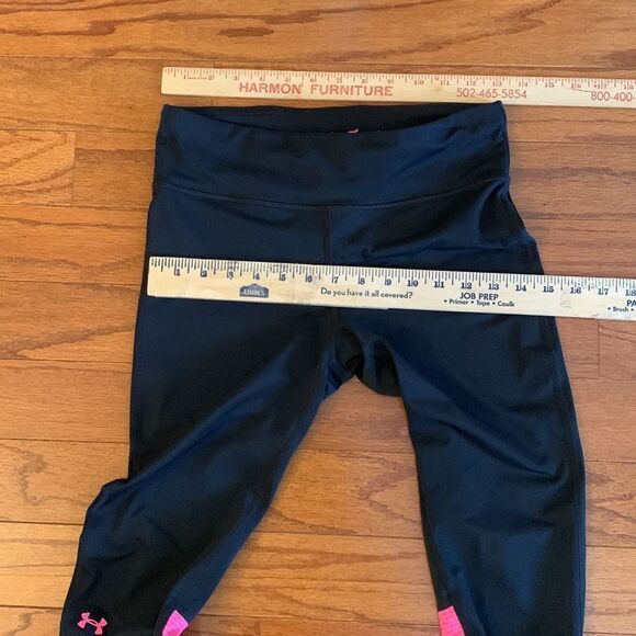 UNDER ARMOUR COMPRESSION LEGGINGS - Picture 7 of 9